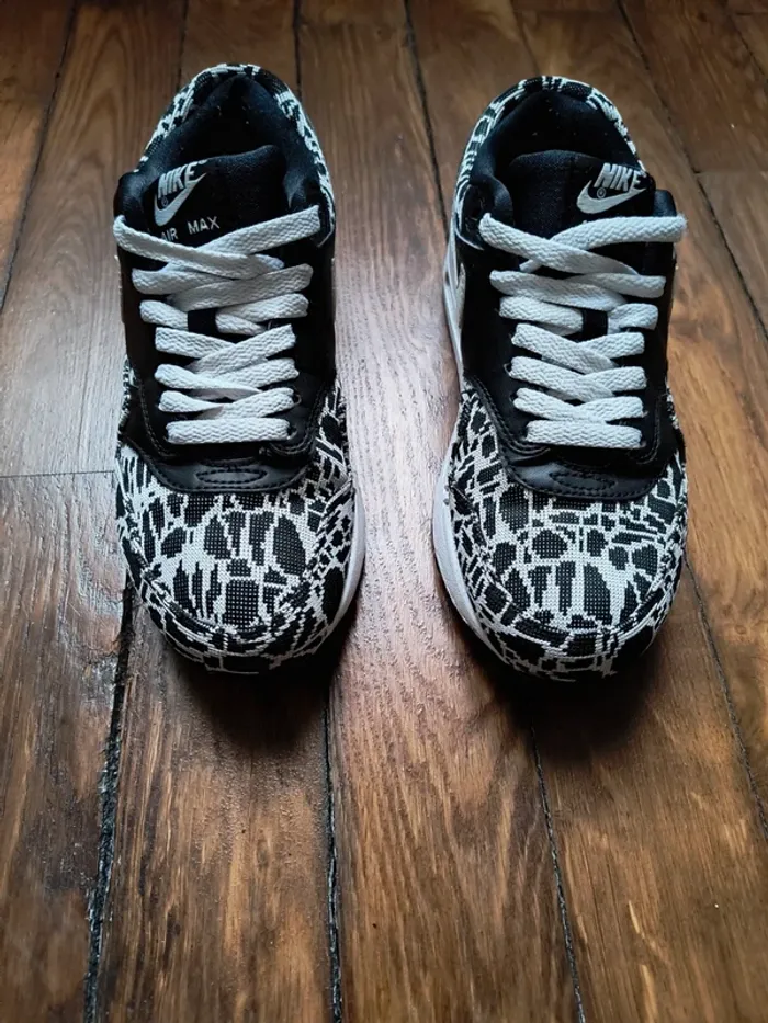 Wmns Air Max 1 Jcrd pointure 36,5 - photo numéro 10
