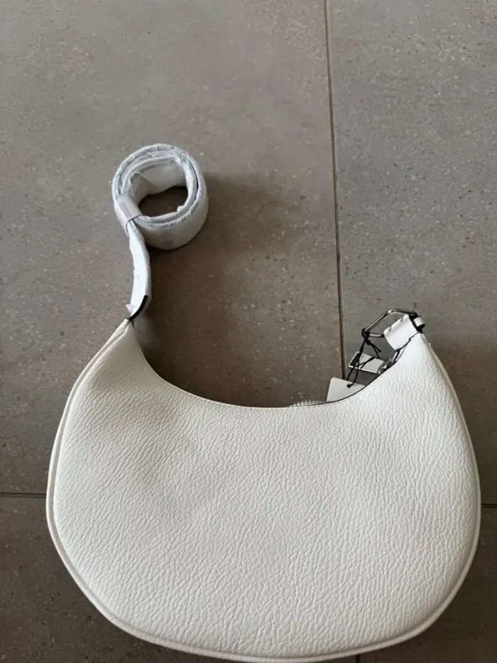 Sac à bandoulière Parfois, neuf avec étiquette, 39x17cm - photo numéro 3