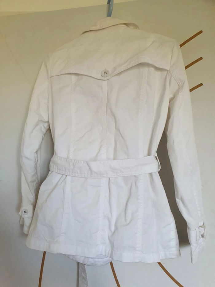 Veste blanche - photo numéro 2