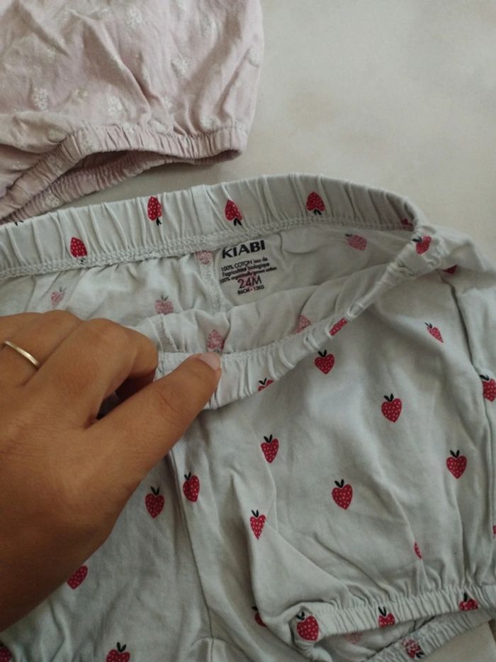 3 shorts 24 mois - photo numéro 2