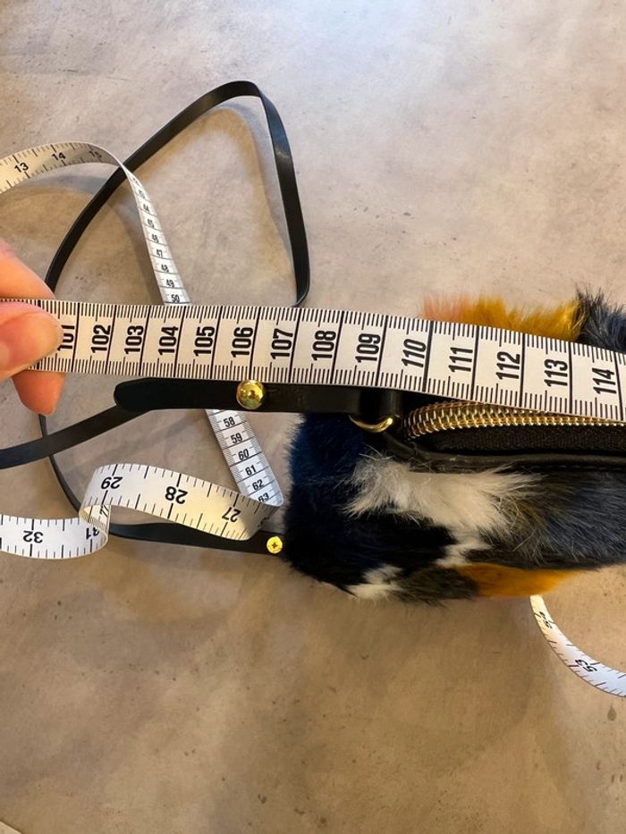 Petit sac pochette fausse fourrure Monki - photo numéro 7