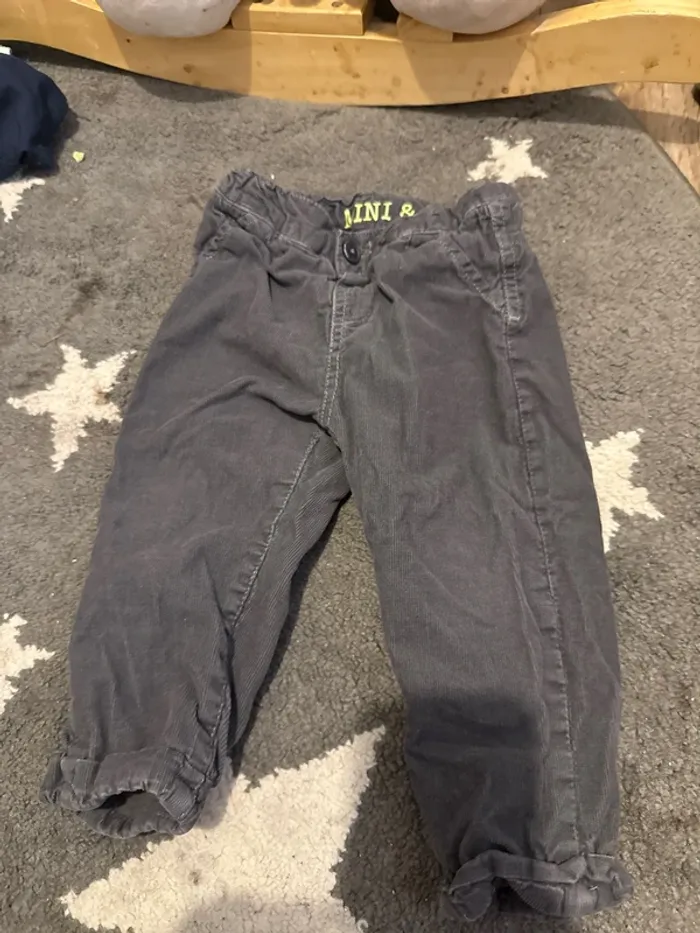 Lot pantalon garçon 18 mois - photo numéro 6