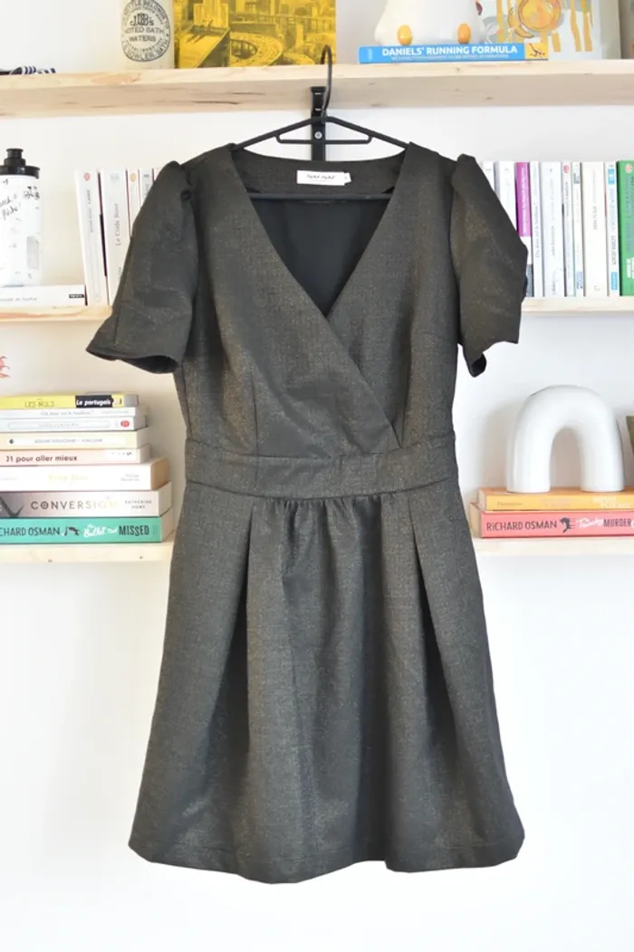 Robe Naf Naf en taille 36 - Très bon état
