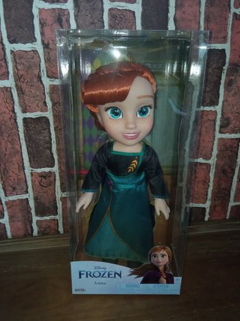 Poupée Anna Reine des neiges