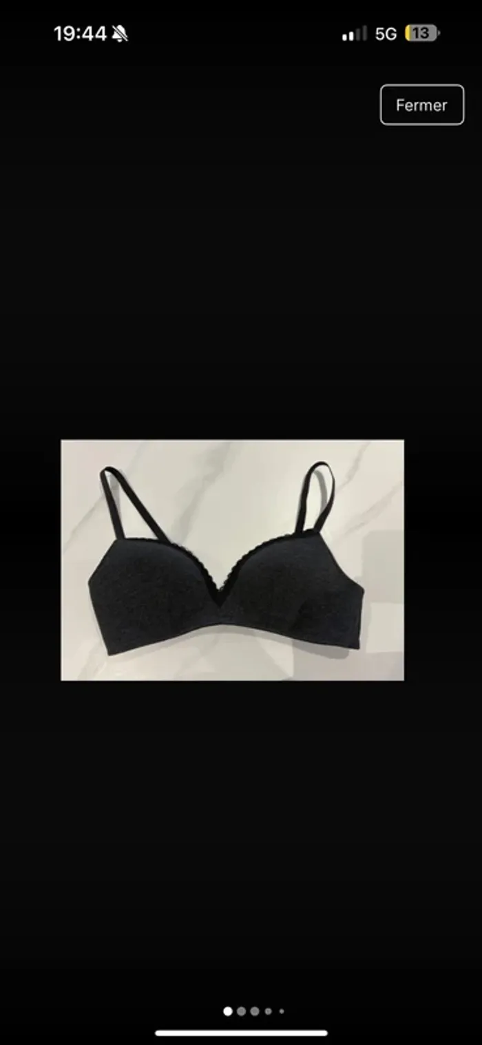 Soutien-gorge noir/gris foncé Kiabi EUR 85C