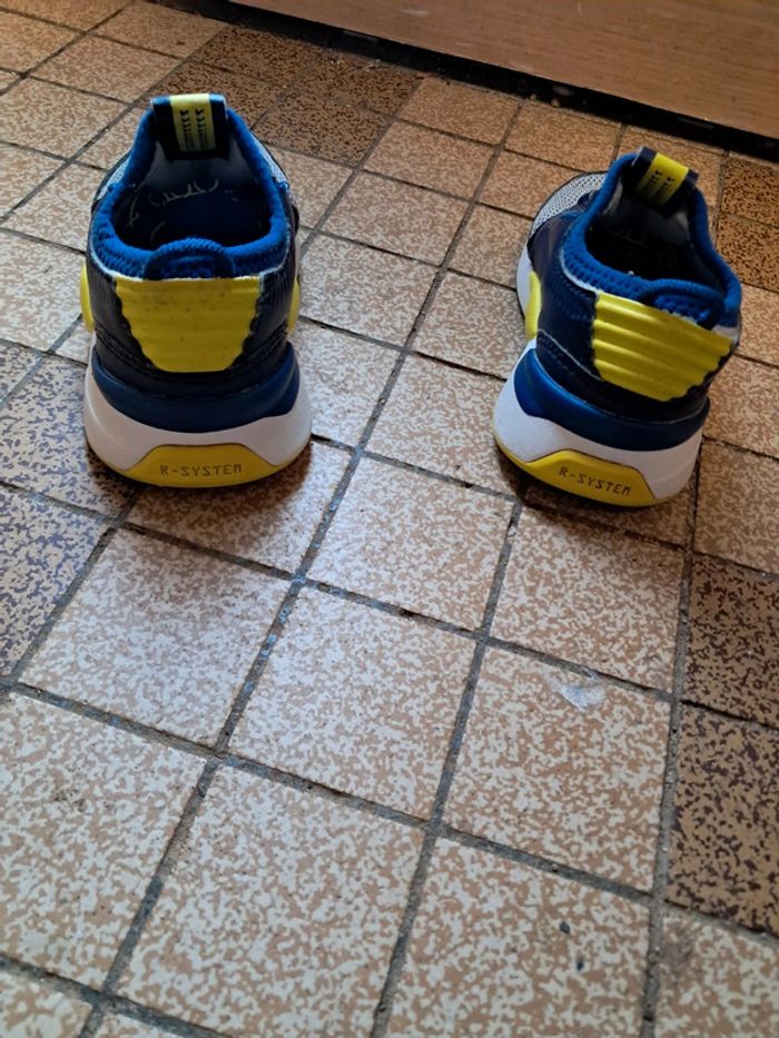 Chaussure pointure 21 - photo numéro 3