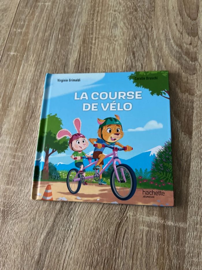 Livre la course de vélo