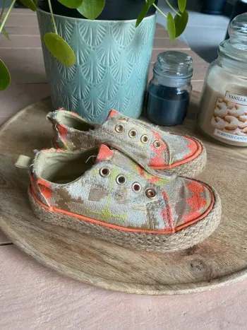 Chaussures d’été pointure 23