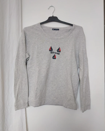 Pull petit bateau