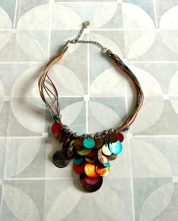 Collier femme - en très bon état