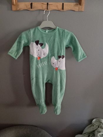 Pyjama taille 12 mois