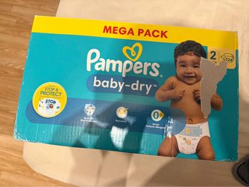 174 Couche Pampers