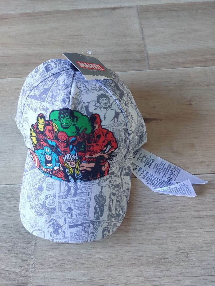 Casquette Marvel Avengers de Disneyland Paris