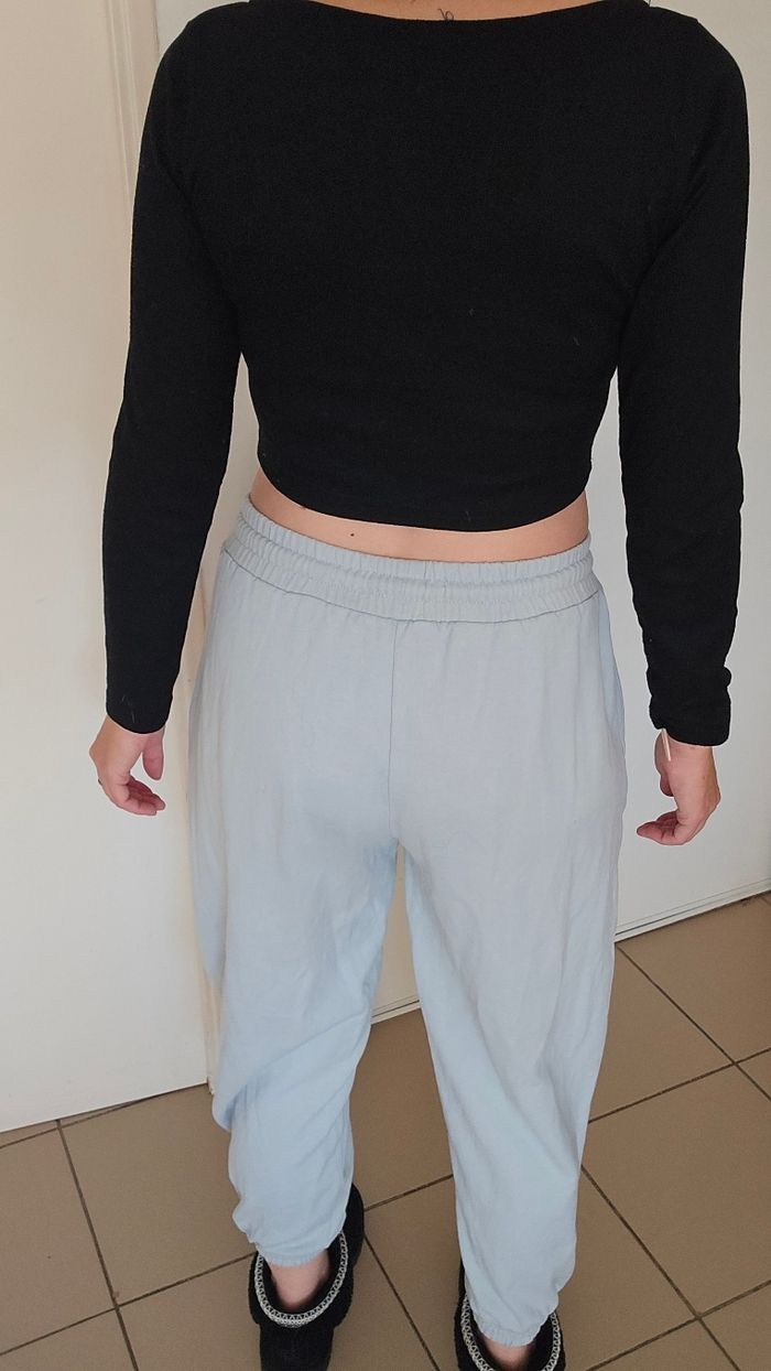 Jogging bershka taille xs - photo numéro 5