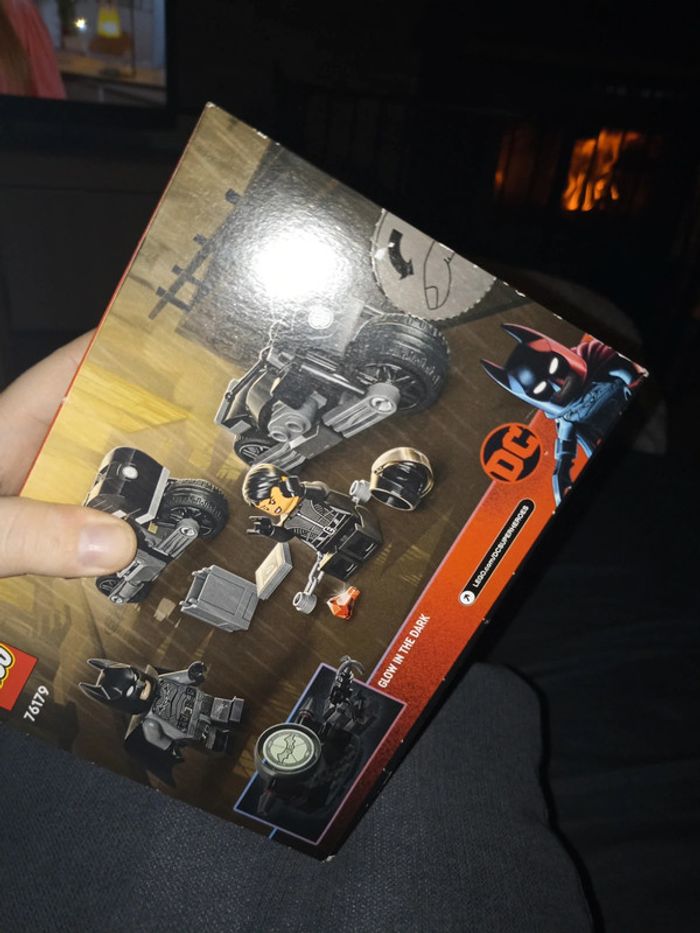 Lego 76179 - photo numéro 2