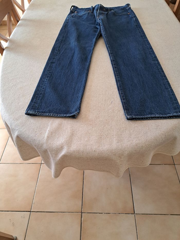 Jean 501 w33  l32 - photo numéro 4