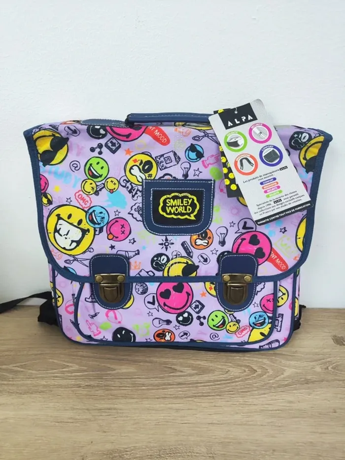 Cartable multicolore Smiley World, neuf, 38x31cm