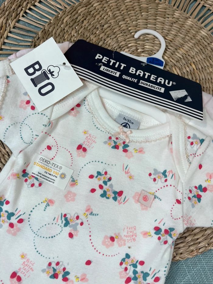 Lot 3 bodies 3 mois neuf petit bateau - photo numéro 2