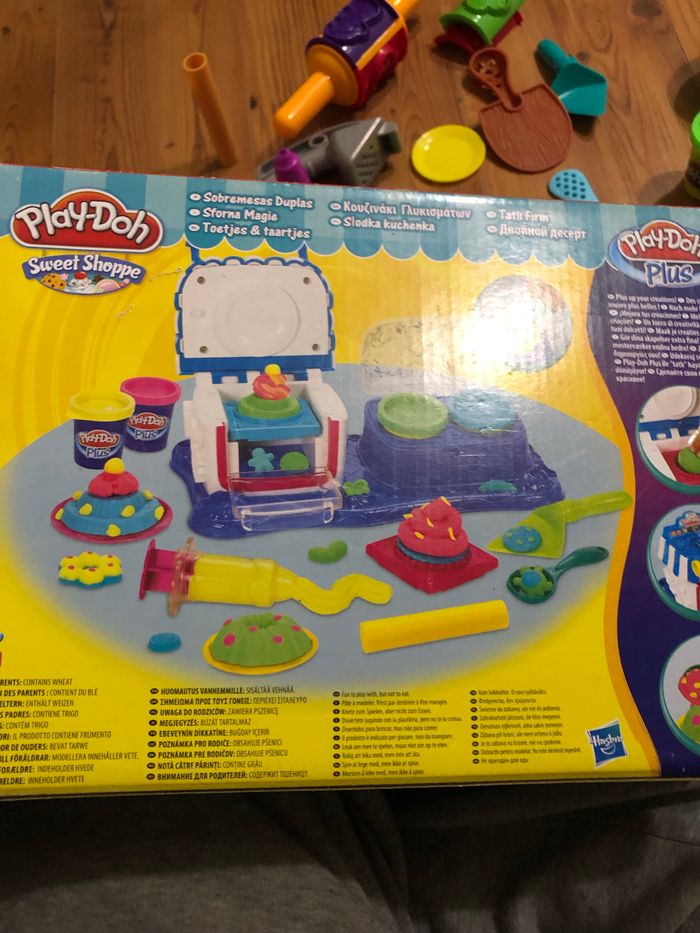 Lot de pâte a modeler - photo numéro 5