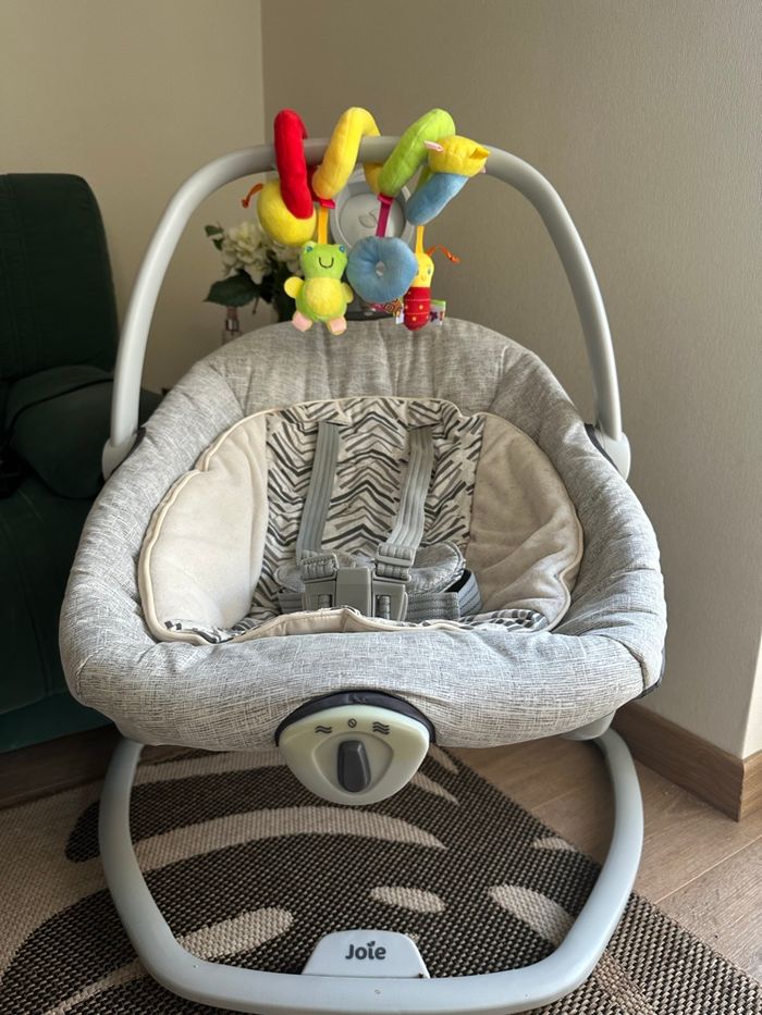 Balancelle bébé Joie