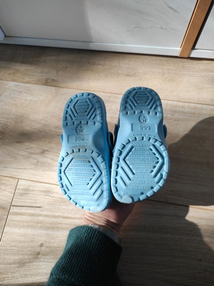 Sabot bleu clair - photo numéro 3