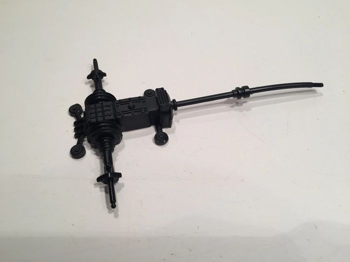 pièces détachées miniature Burago type Lancia Aurelia B24 Spider de 1955 1/18 1/18e 1/18ème - photo numéro 3