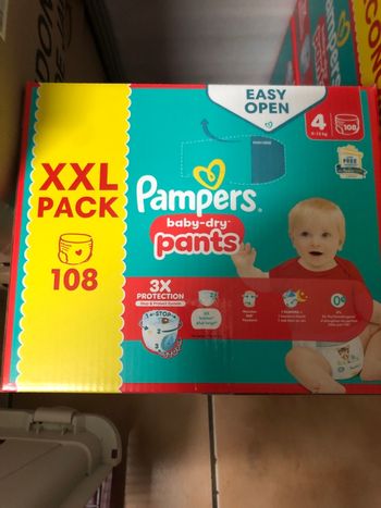 Couche Pampers  XXL taille 4