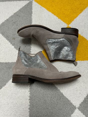 Bottines en cuir Ivoire Taille 40