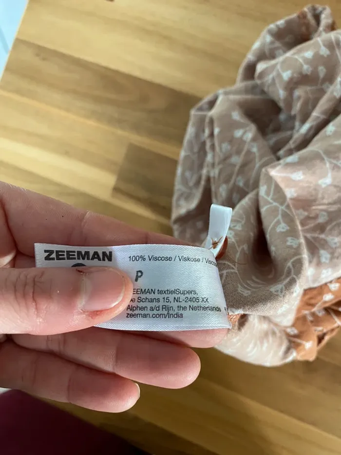 Robe zeeman marron à fleur blanche - photo numéro 8