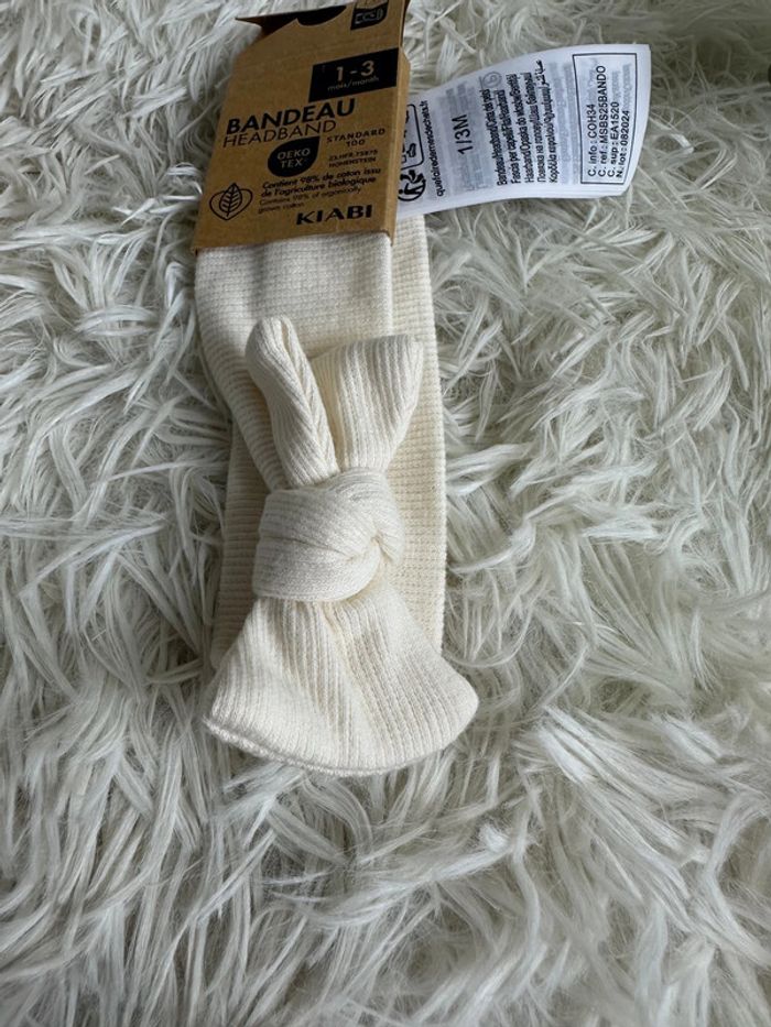 Bandeau bébé Kiabi taille 1-3 mois - photo numéro 2