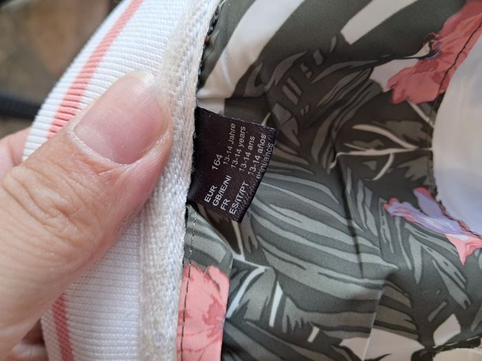 Bomber motif tropical 14 ans - photo numéro 3