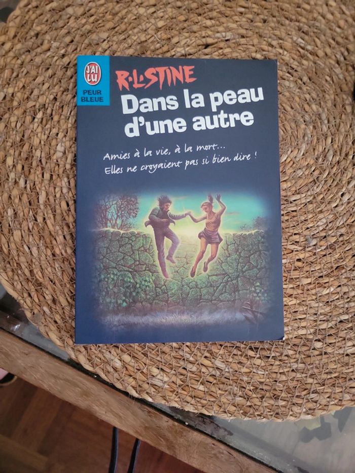 Dans la peau du une autre.  Peur bleue - photo numéro 2