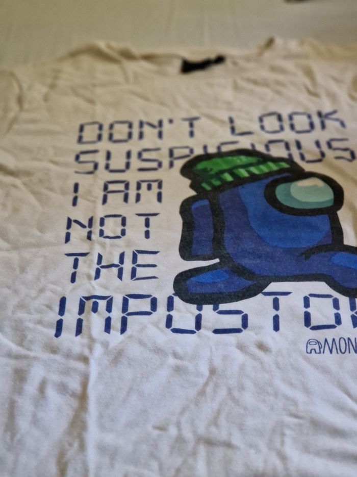 Tee shirt