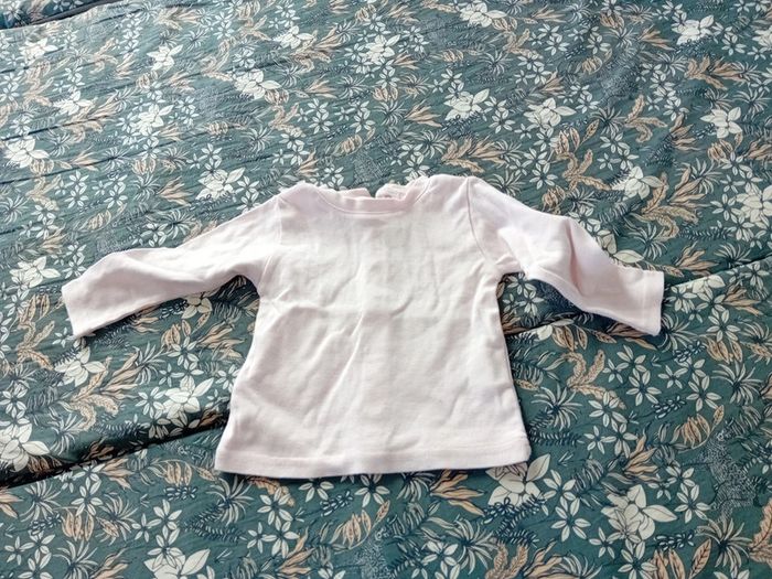 T-shirt rose 6 mois