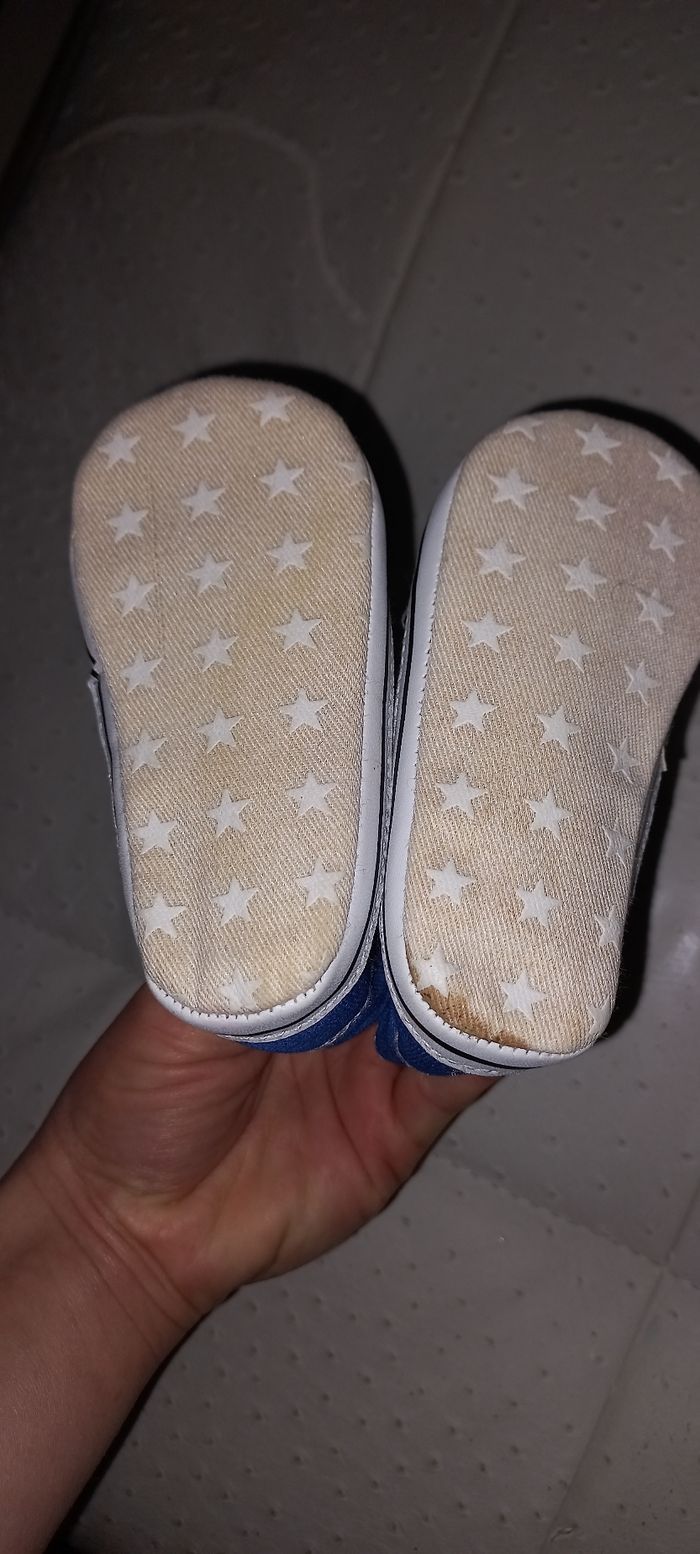 Chaussure bébé - photo numéro 2