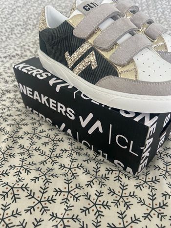 Magnifiques baskets neuves CL 11