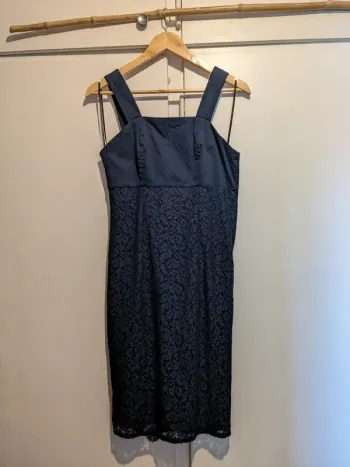 Robe moulante sortie de collection - bleue fleurie.