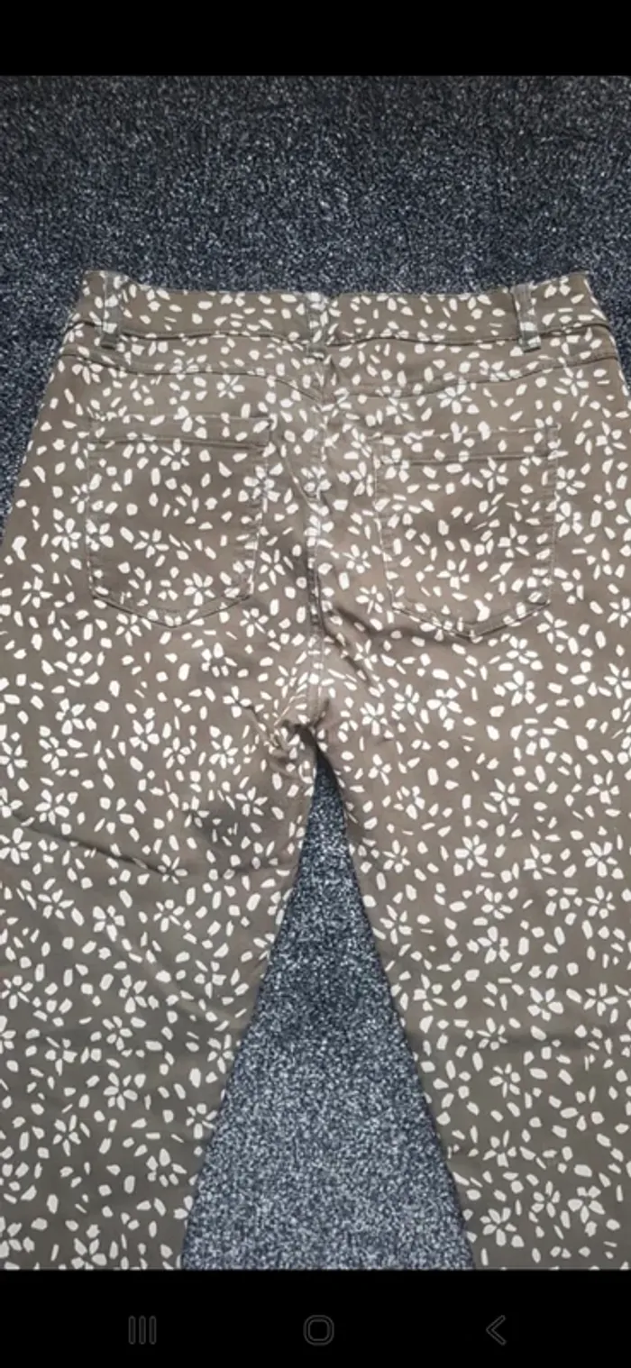 Pantalon  stretch T 40 - photo numéro 3