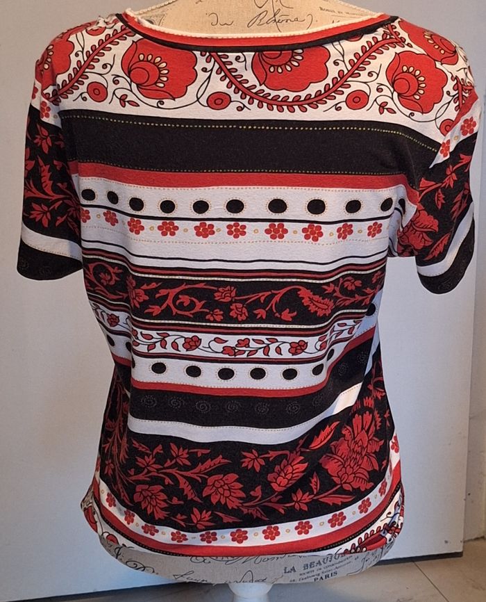 Tee-shirt imprimé à col carré - photo numéro 4