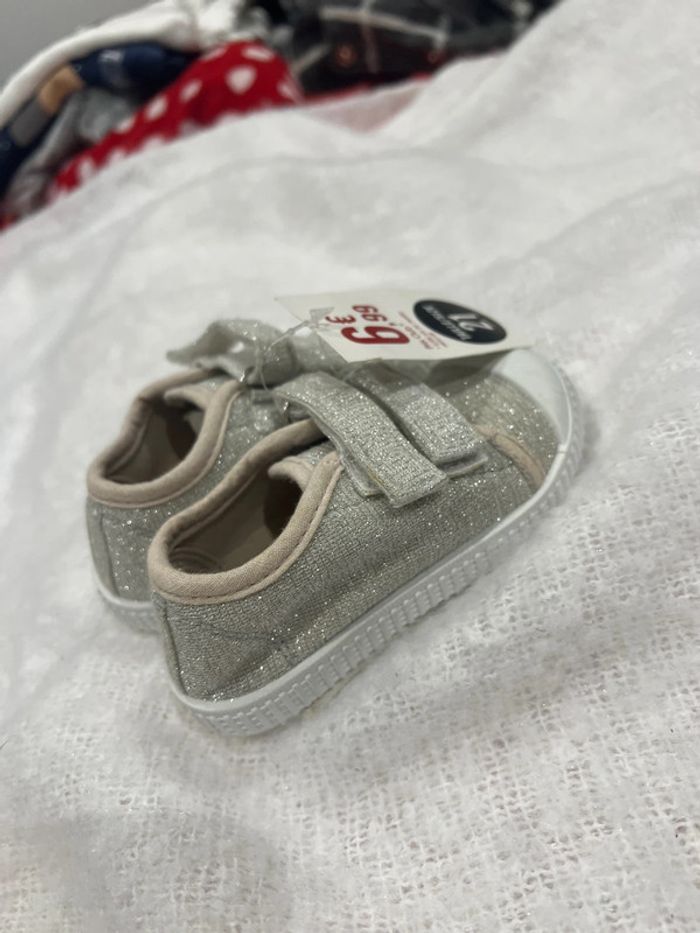 Chaussure souple taille 21 - photo numéro 2