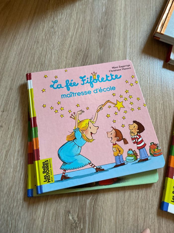 Lot livres les belles histoires - photo numéro 3
