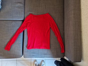 Pull épaules dénudées