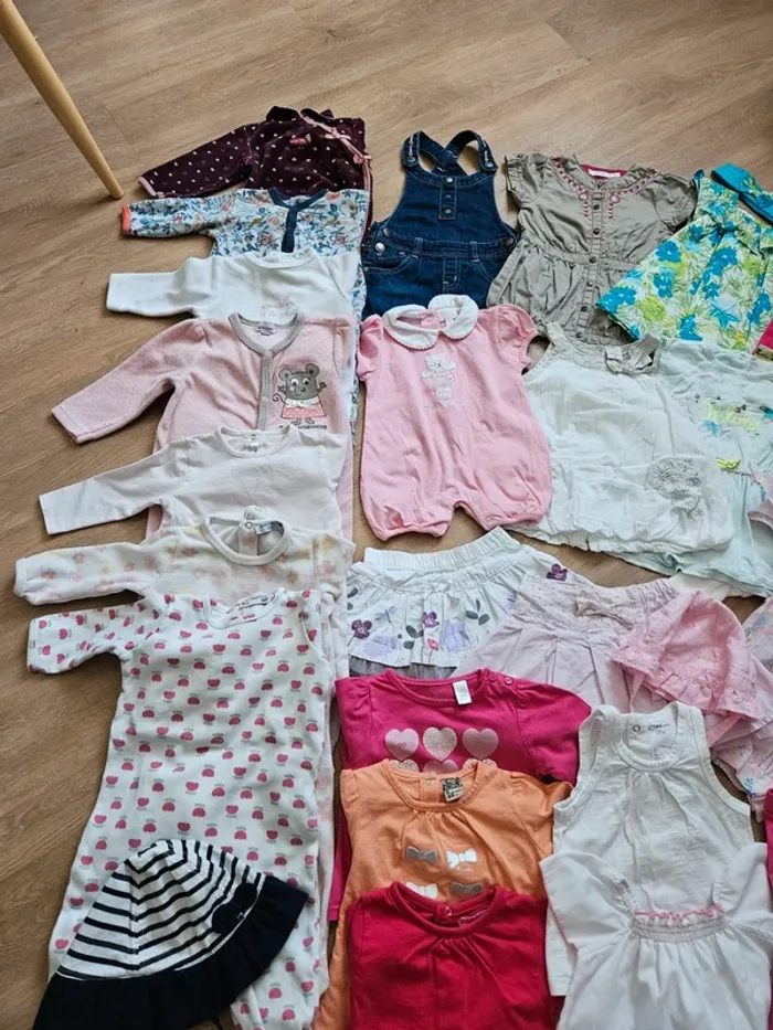 Lot de vêtements fille - photo numéro 3