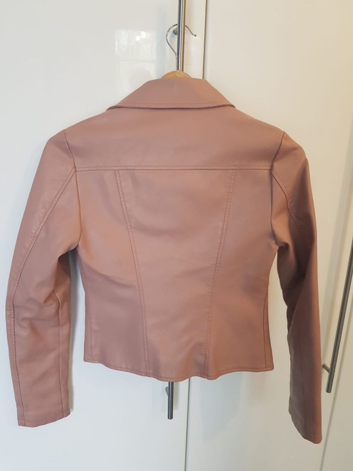 Blouson vieux rose très bon état - photo numéro 2