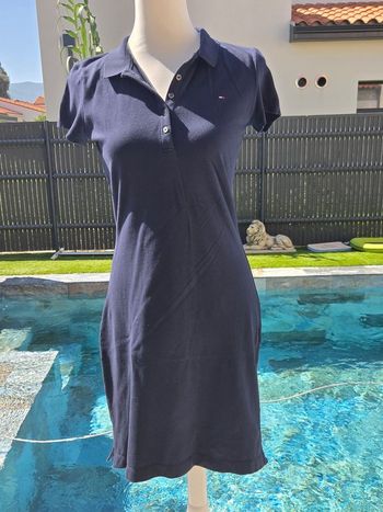 Robe femme Tommy Hilfiger taille M marine