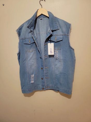 Veste en jean sans manche neuve Taille L