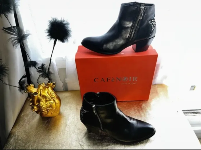 Borines en cuir et strass taille 38, Tres Bon État - CafeNoir - photo numéro 4