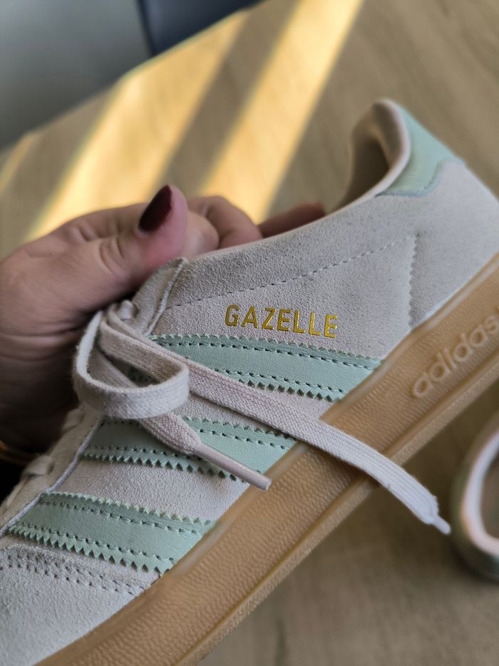 Sneakers femme adidas gazelle peu porté - photo numéro 5