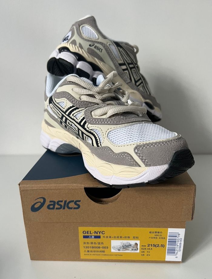 Chaussure Asics GEL - photo numéro 3