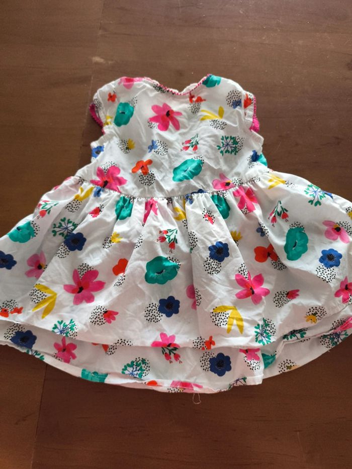 Ensemble robe bébé 9 mois Catimini très bon état - photo numéro 2